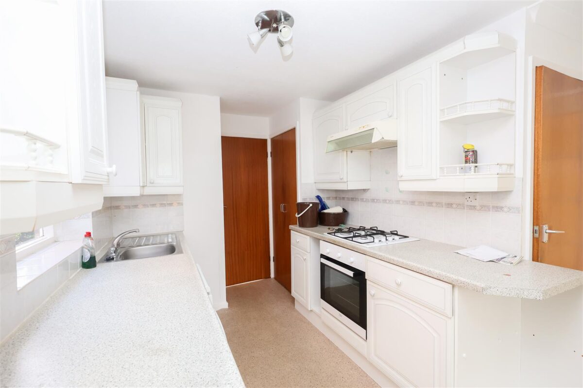 Mallorie Close, Ripon