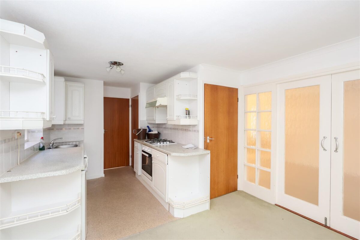 Mallorie Close, Ripon