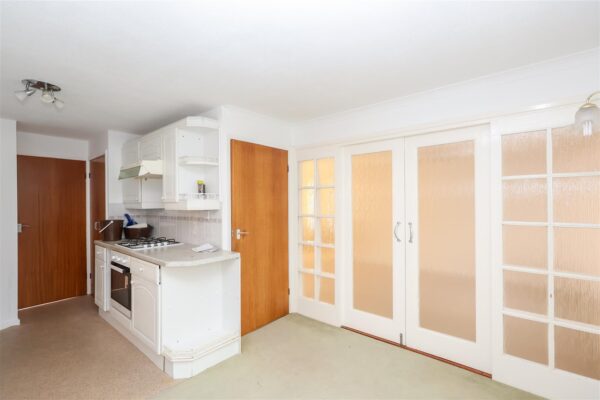 Mallorie Close, Ripon