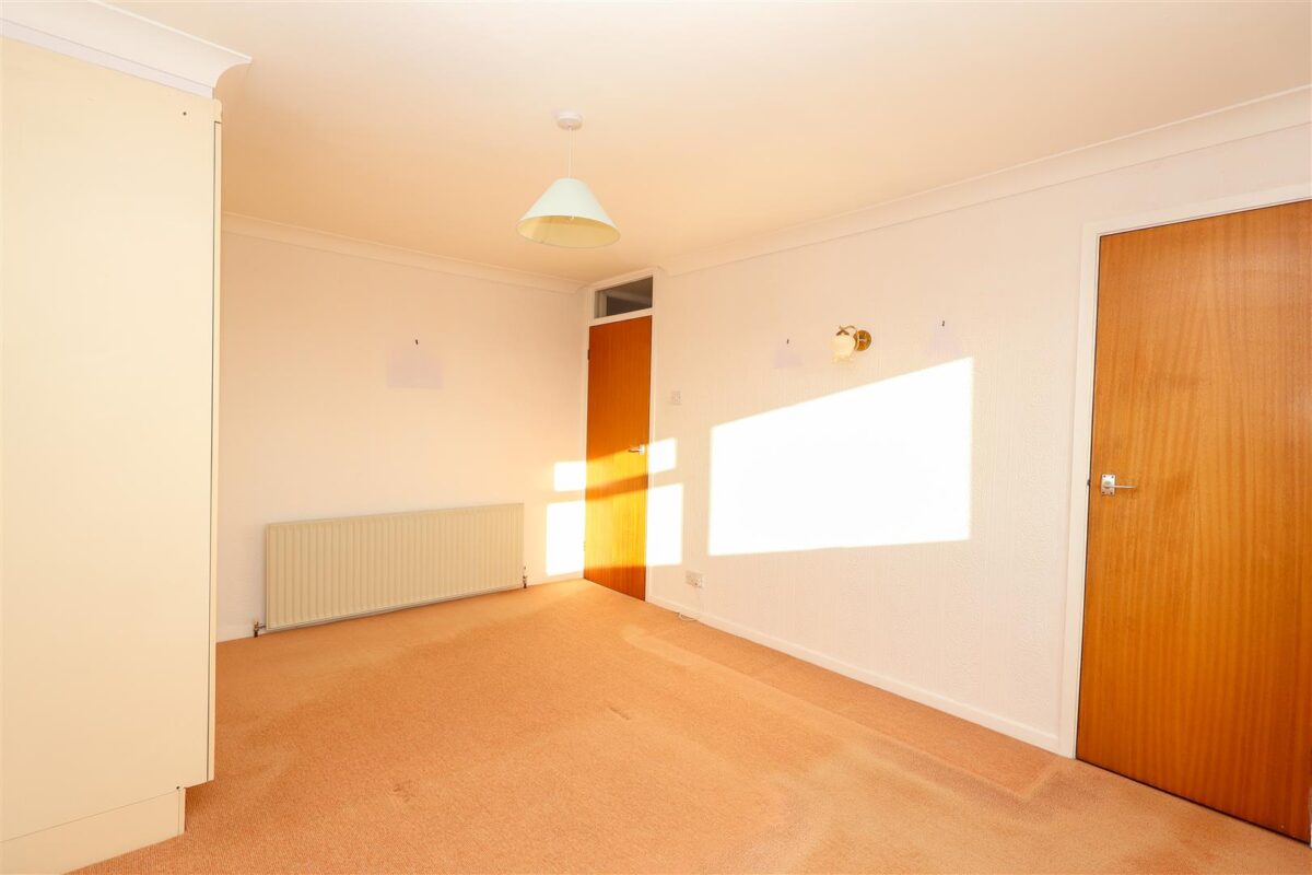 Mallorie Close, Ripon