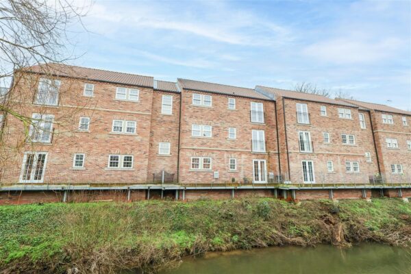 Williams Court, Thirsk