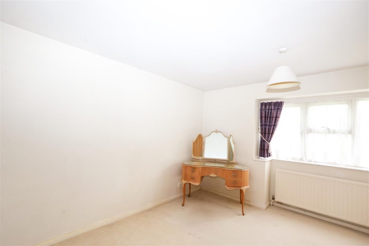 Glebe Meadow, Sharow