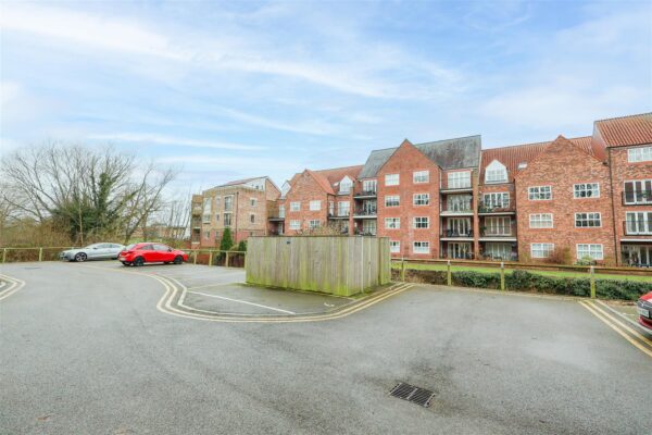 Williams Court, Thirsk