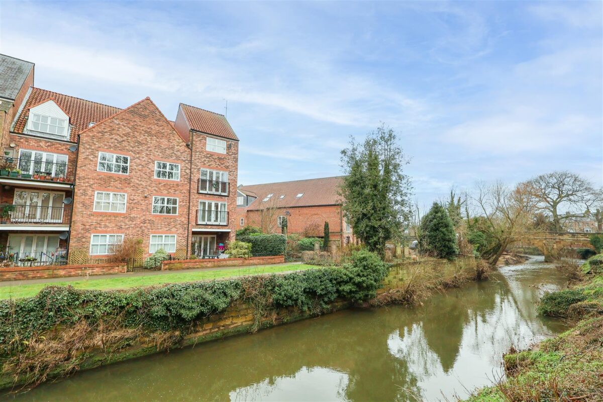 Williams Court, Thirsk