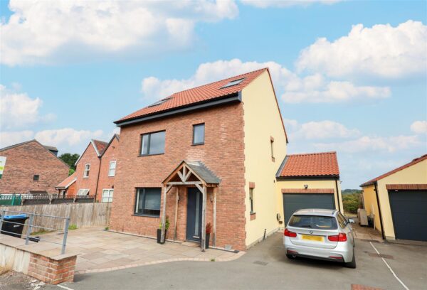 Hutton Conyers, Ripon
