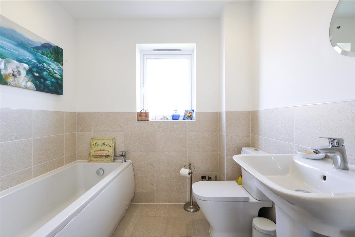 Laver Way, Ripon