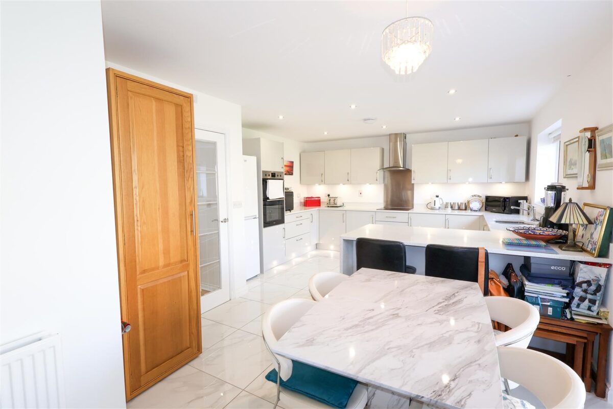 Laver Way, Ripon