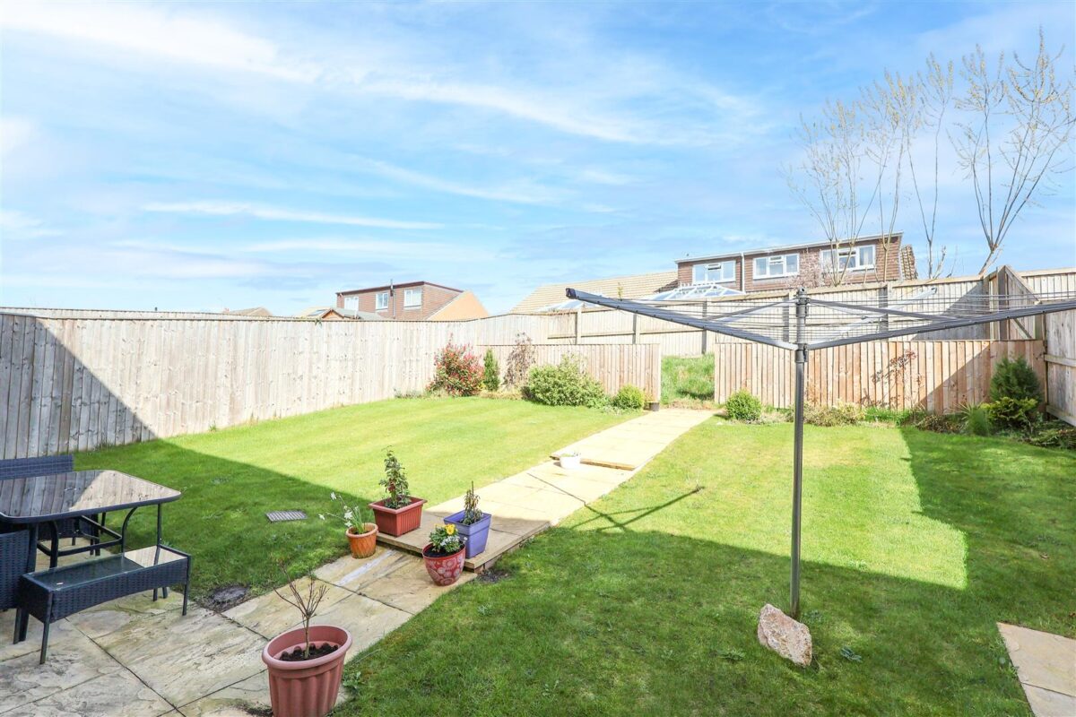 Laver Way, Ripon