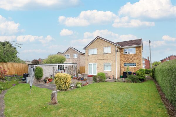 Whitcliffe Drive, Ripon