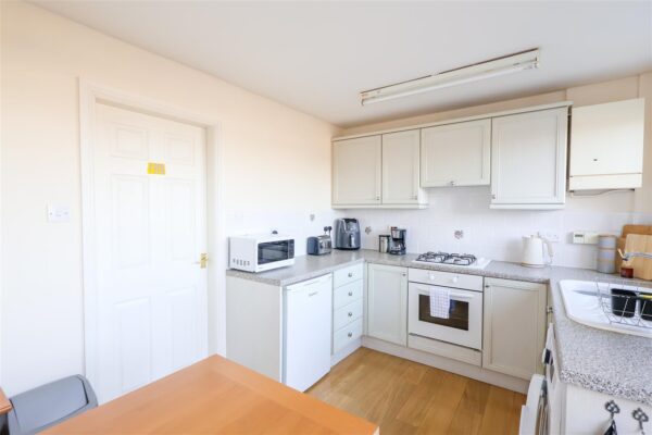 Aismunderby Close, Ripon