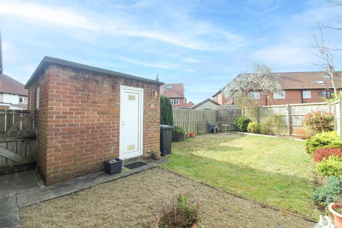 Holmefield Road, Ripon