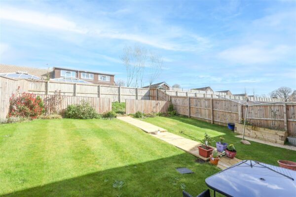 Laver Way, Ripon