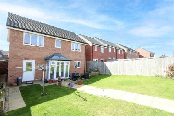 Laver Way, Ripon