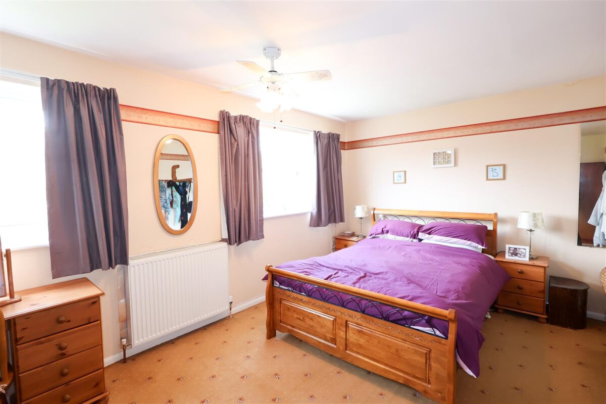 Whitcliffe Drive, Ripon