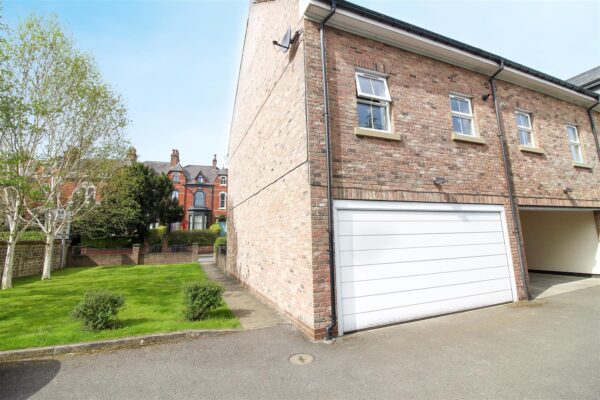 Palace Road, Ripon