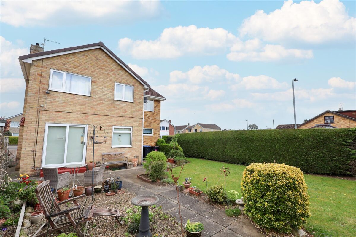 Whitcliffe Drive, Ripon