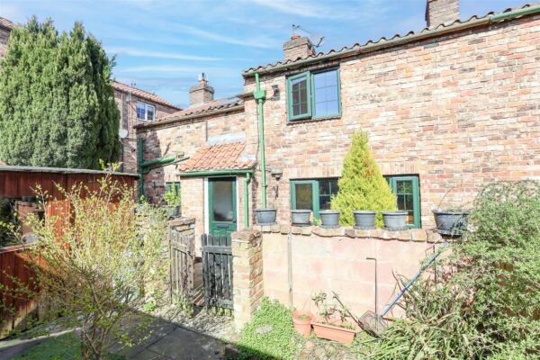 Jones Court, Ripon