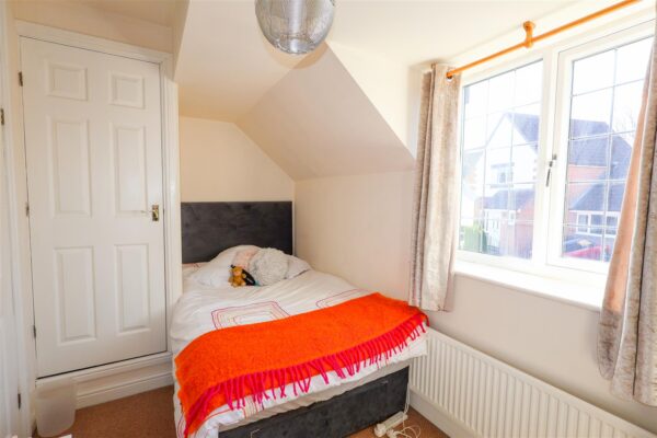 Aismunderby Close, Ripon