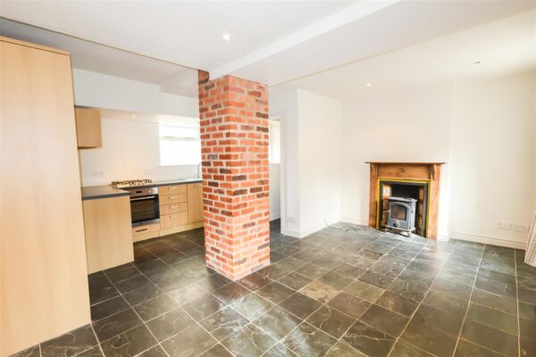 St. Johns Road, Bishop Monkton