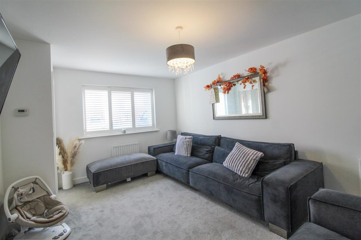 Magnoila Way, Sowerby, Thirsk