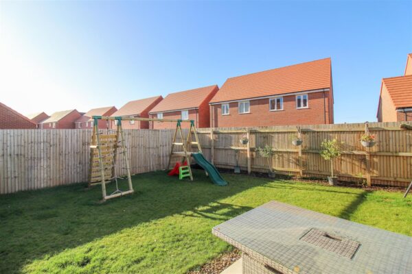 Magnoila Way, Sowerby, Thirsk