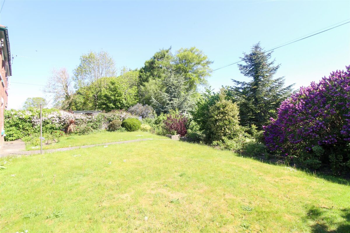 Gun Bank, Masham