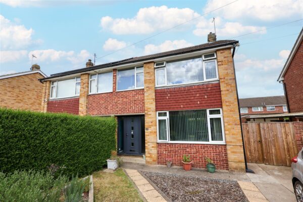 Newlands Drive, Ripon