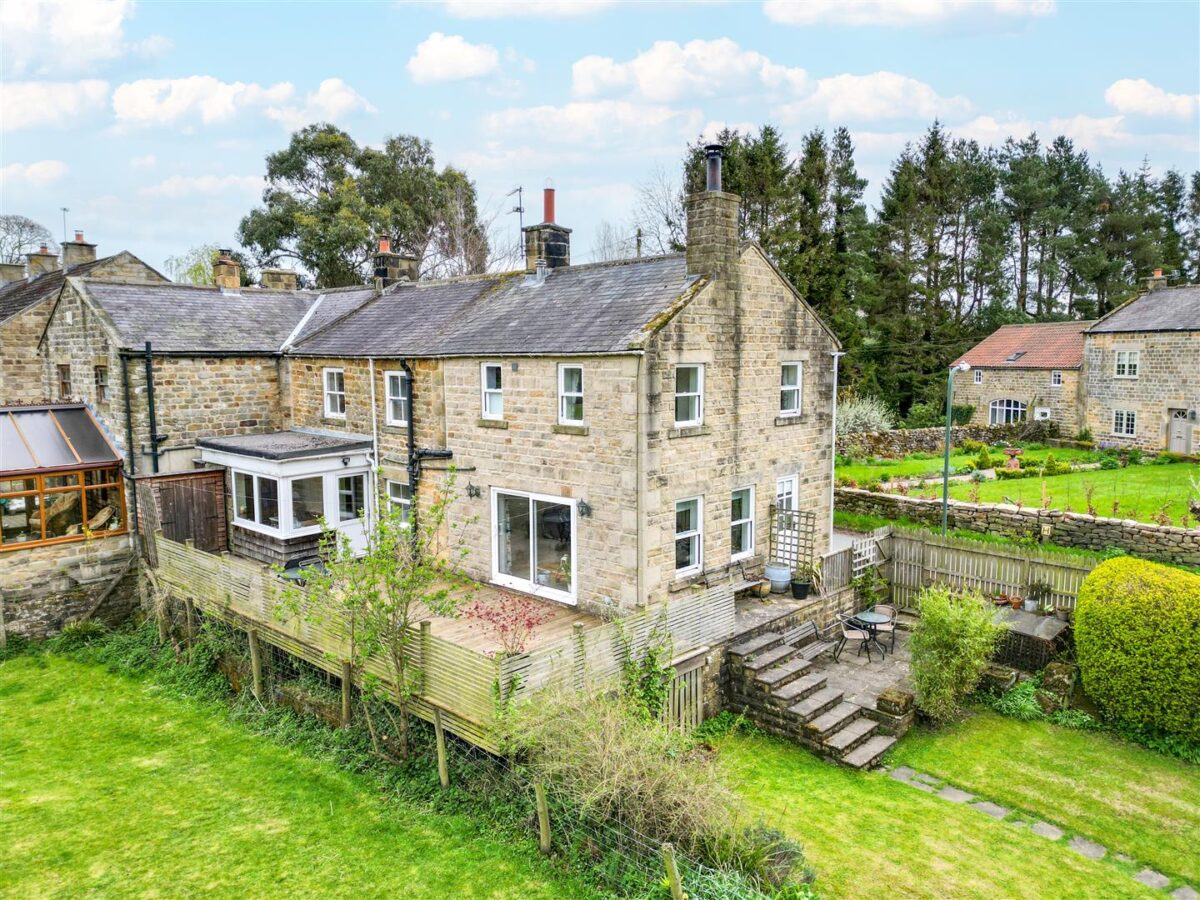 Laverton, Ripon