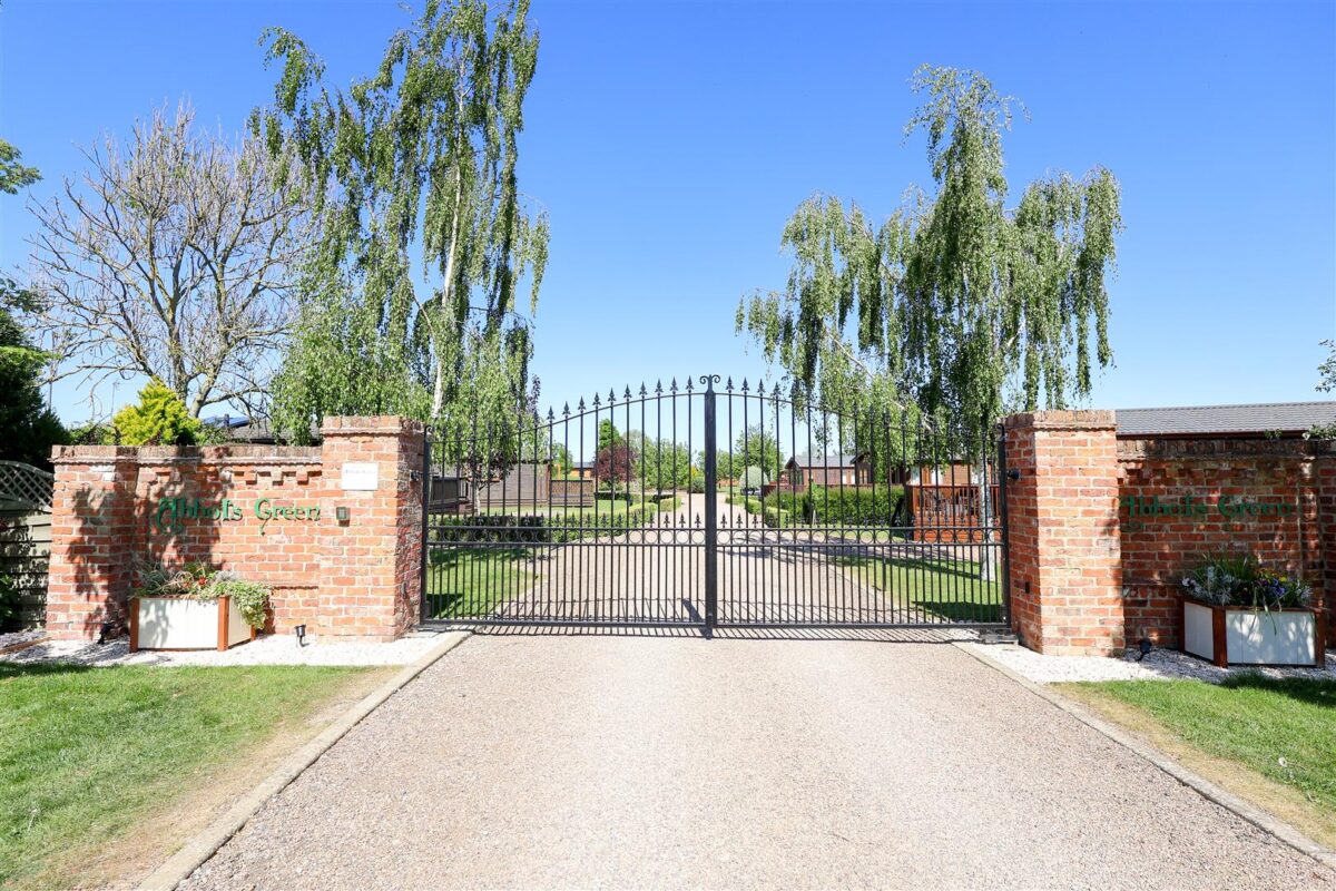 York House Holiday Park, Balk