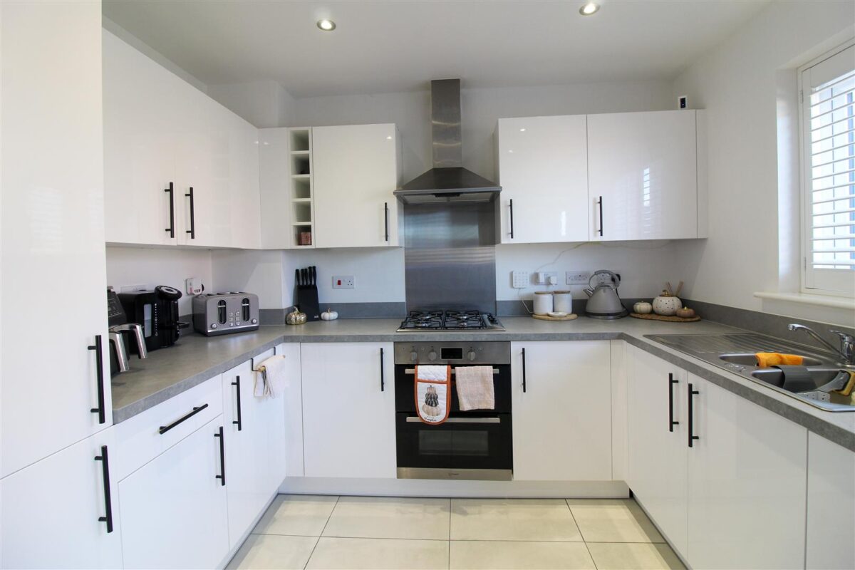 Magnoila Way, Sowerby, Thirsk
