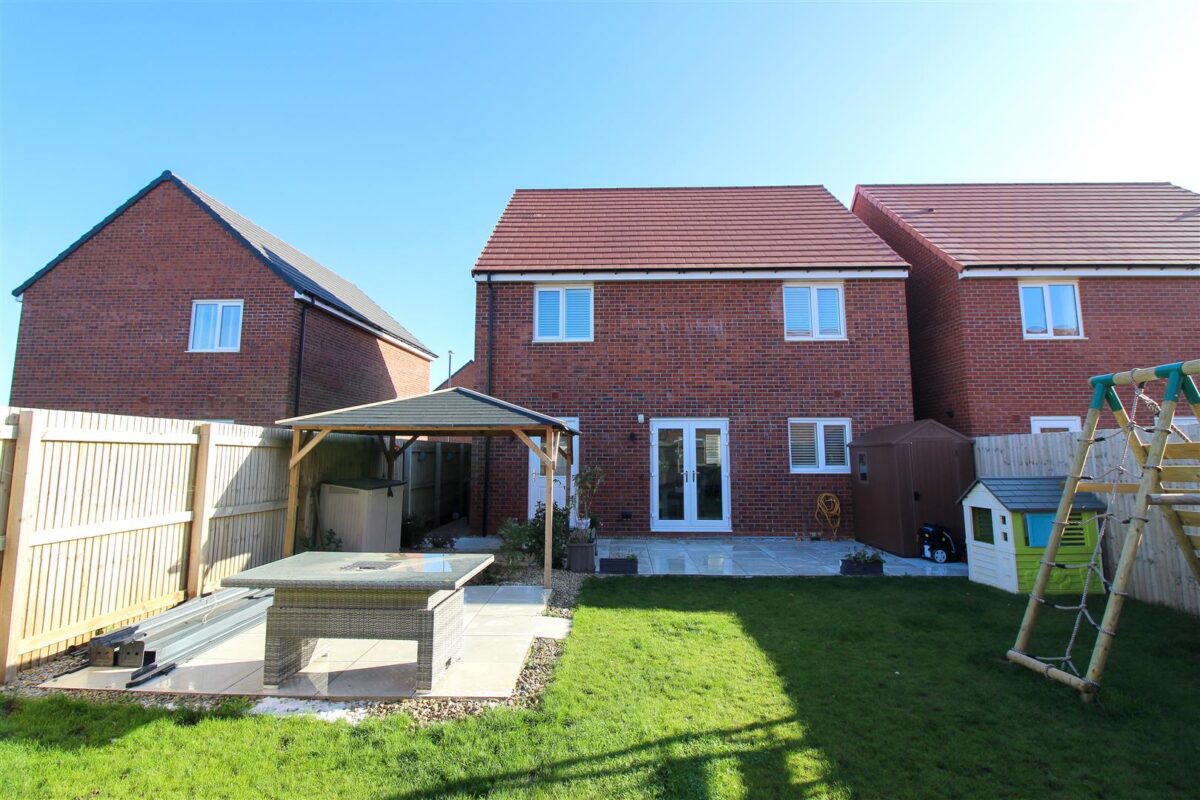 Magnoila Way, Sowerby, Thirsk
