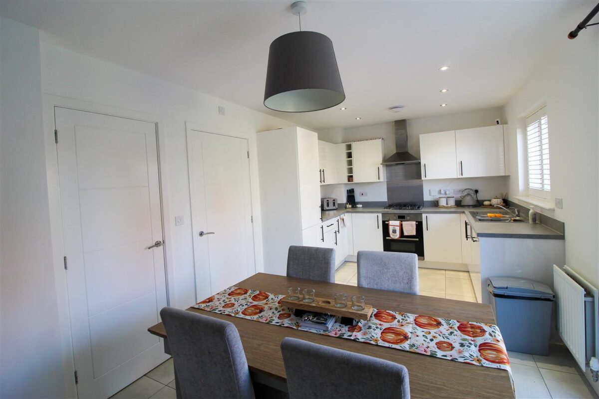 Magnoila Way, Sowerby, Thirsk