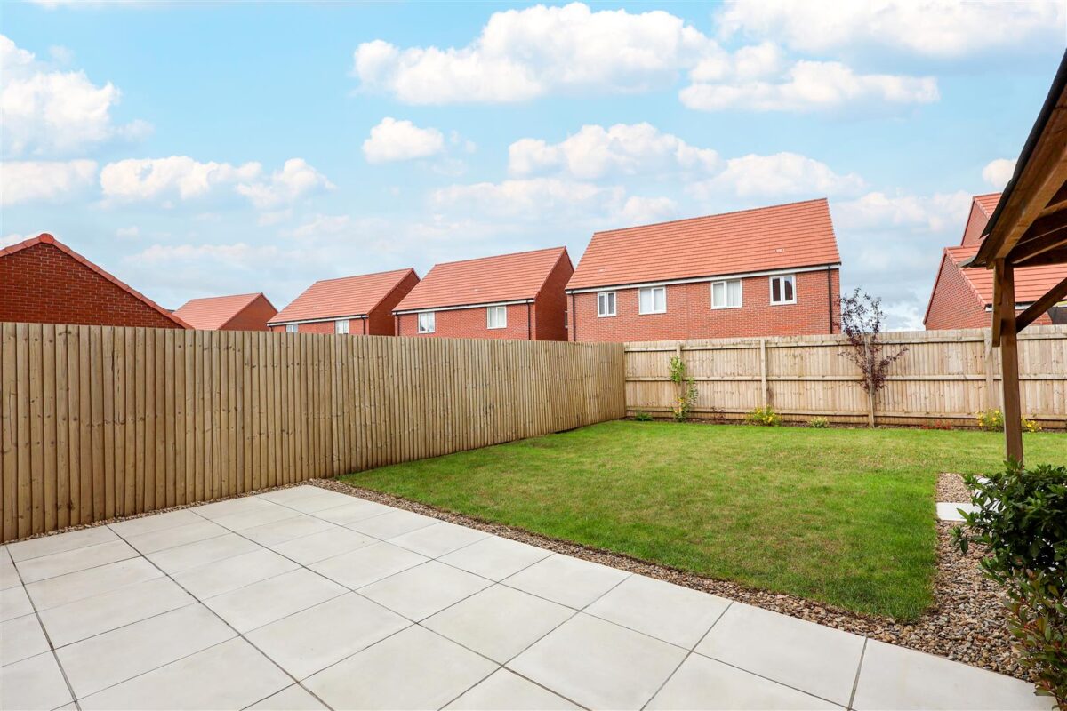 Magnolia Way, Sowerby, Thirsk