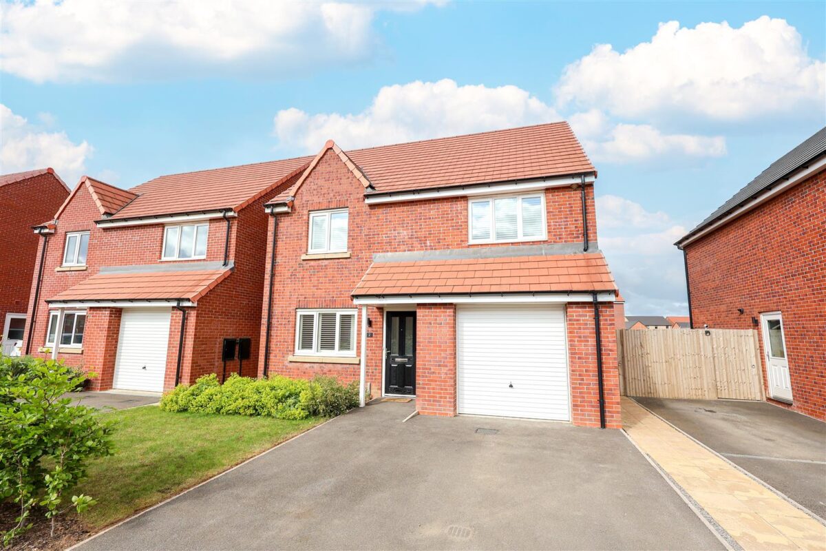 Magnolia Way, Sowerby, Thirsk