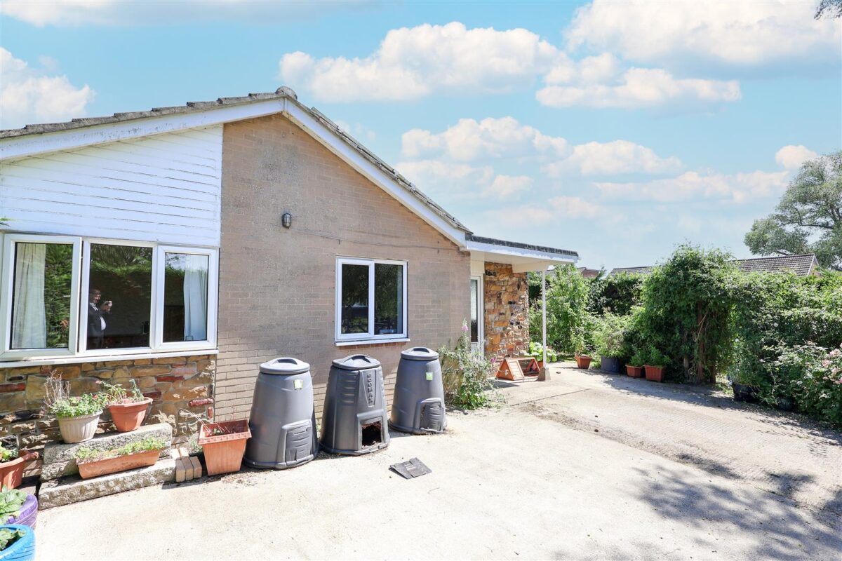 Sandown Close, Bagby