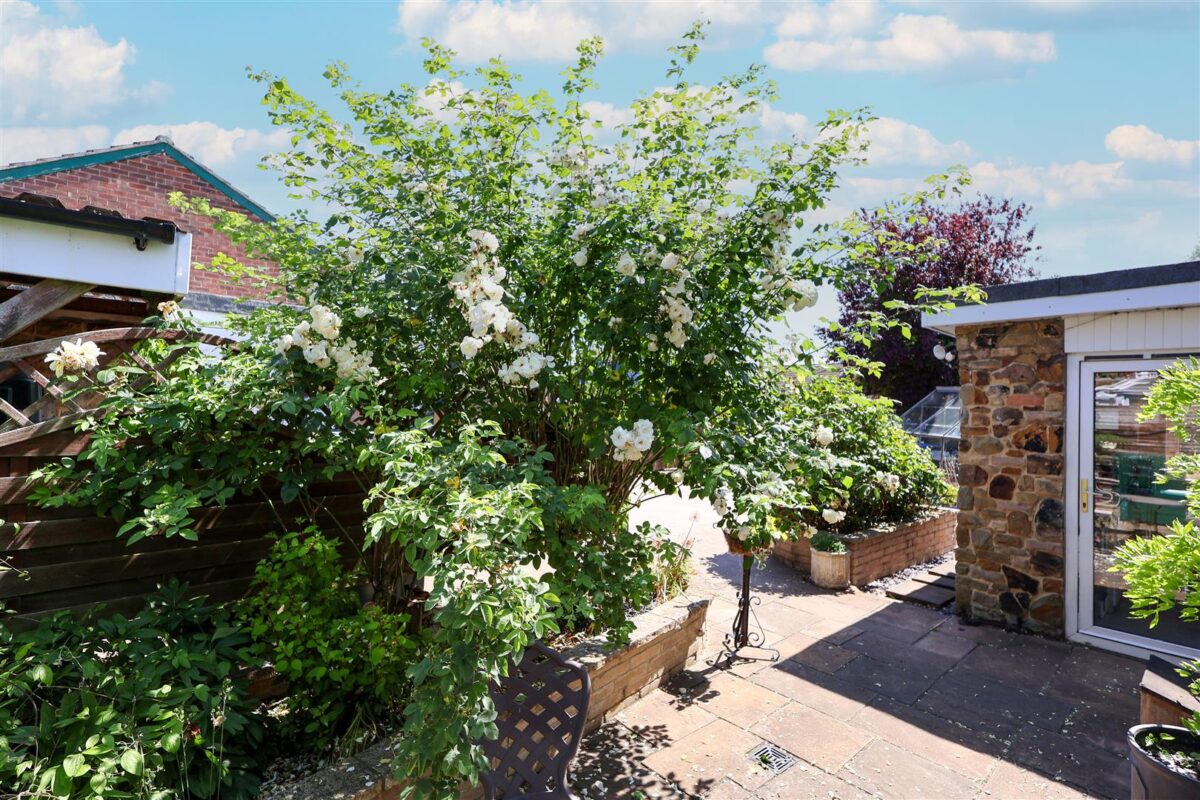 Sandown Close, Bagby