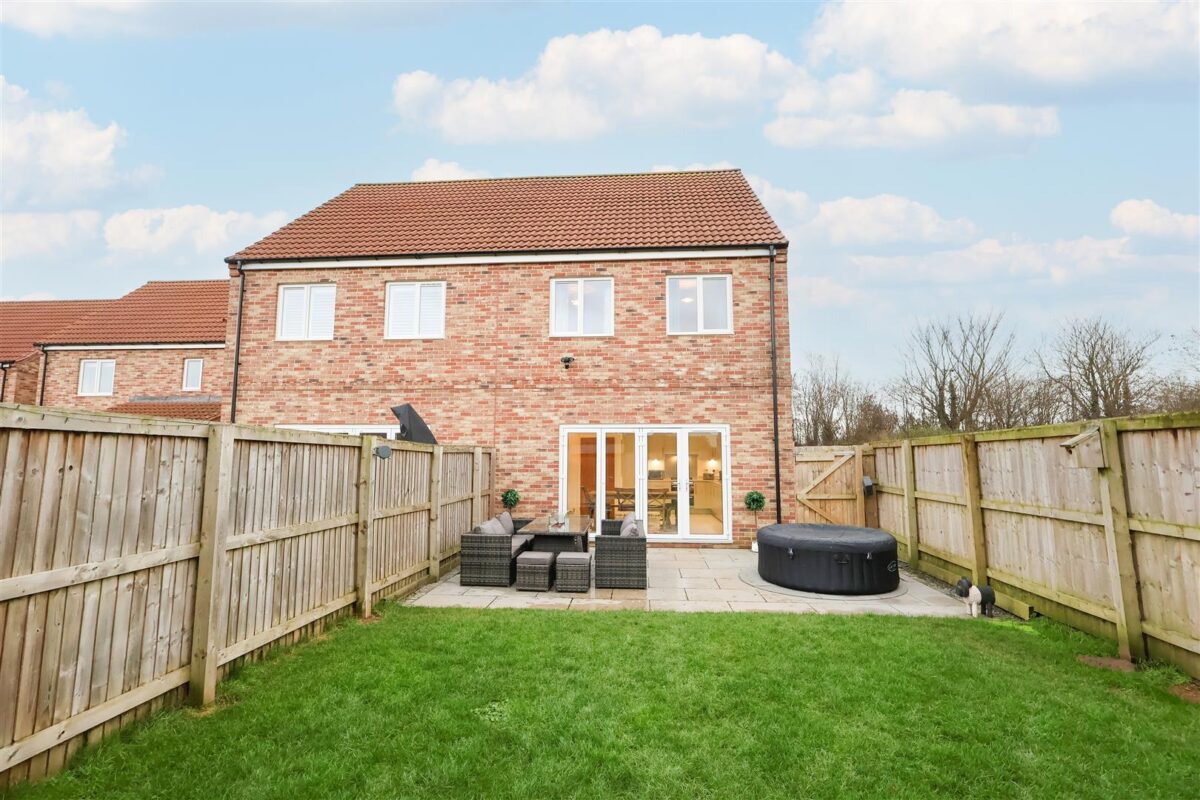 Topcliffe Road, Dishforth