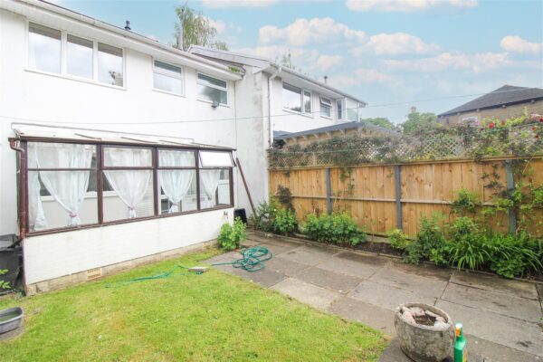 Grange Road, Dacre Banks
