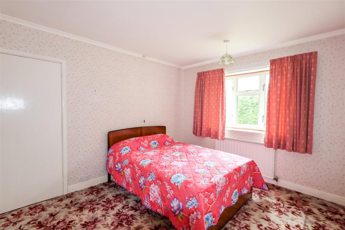 Lark Hill Crescent, Ripon