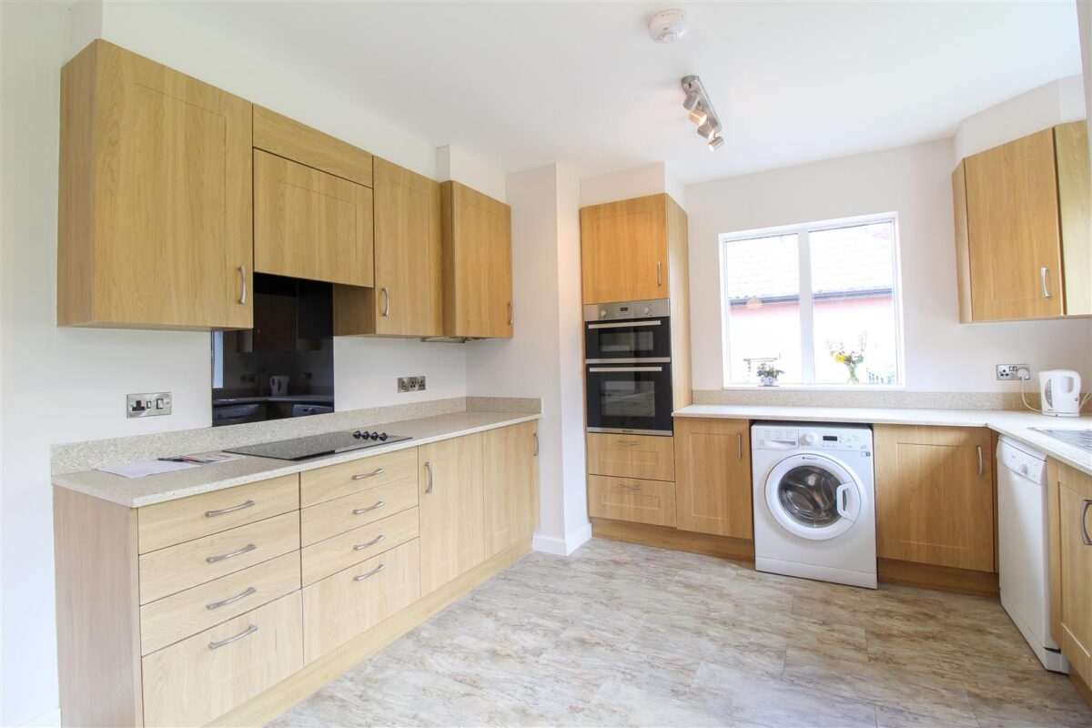 Shirley Avenue, Ripon