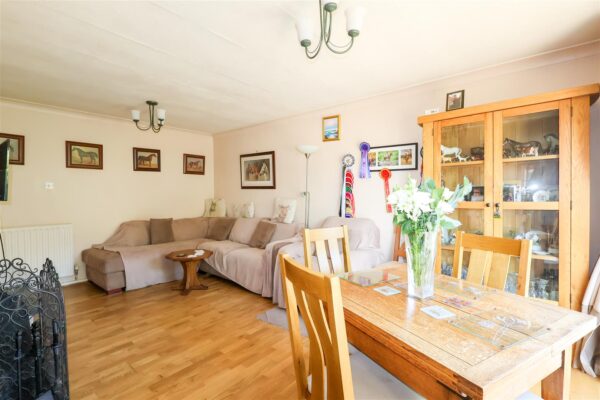 Sandown Close, Bagby