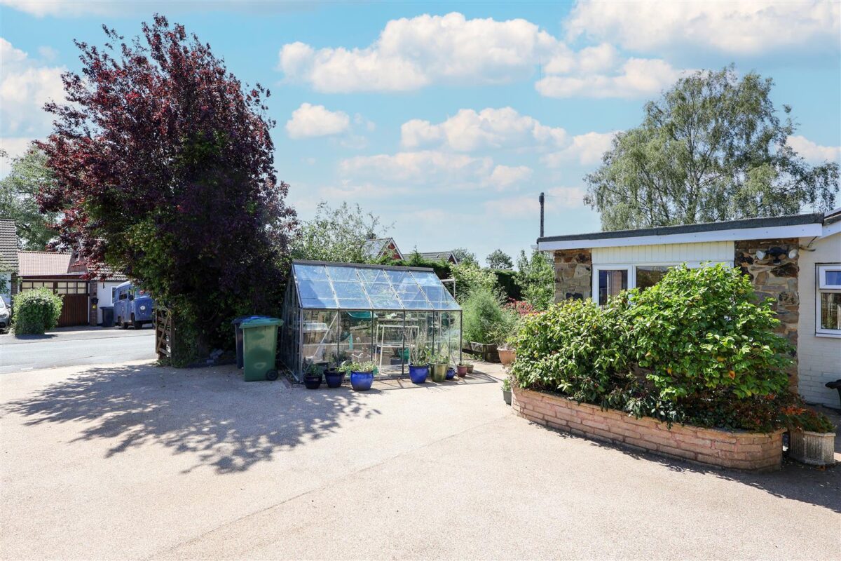 Sandown Close, Bagby