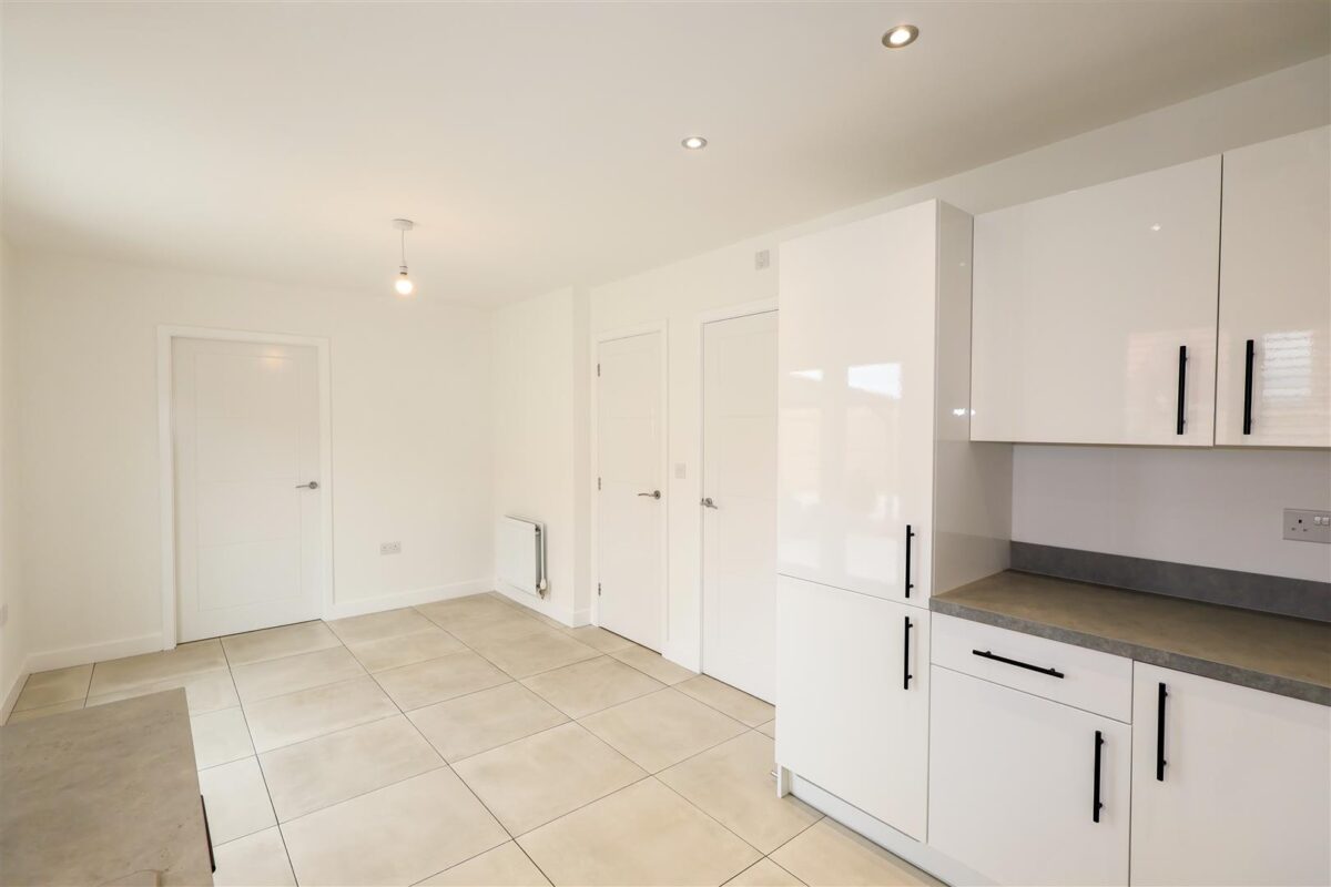Magnolia Way, Sowerby, Thirsk