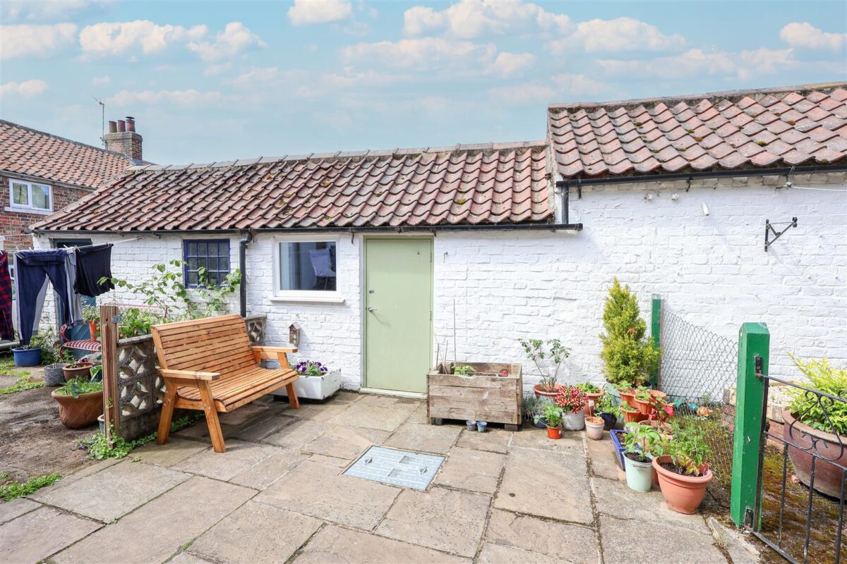 Dishforth, Thirsk