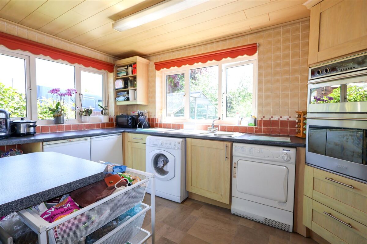 Sandown Close, Bagby