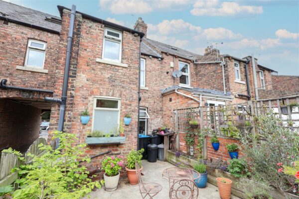 Victoria Grove, Ripon