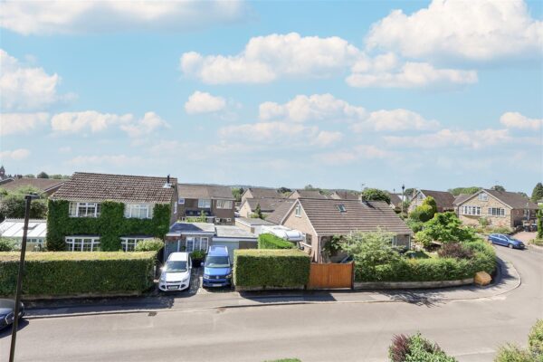 Lark Hill Close, Ripon