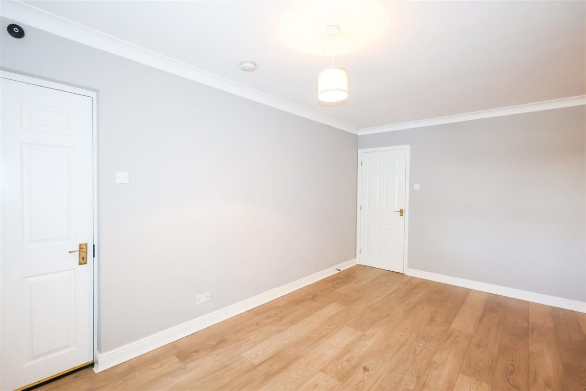 Ash Grove, Ripon