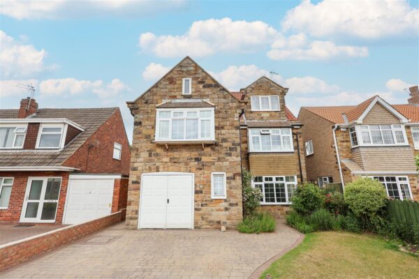 Saxty Way, Sowerby
