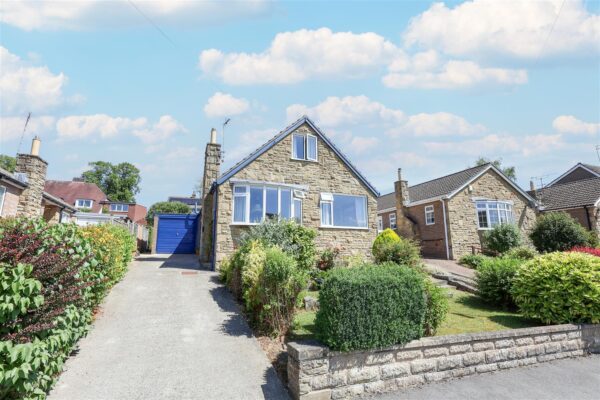 Lark Hill Close, Ripon
